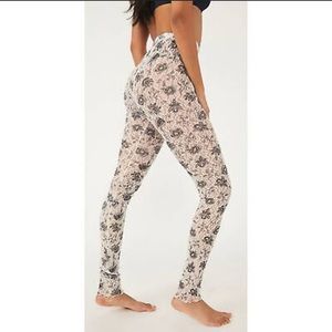 Free People Layered in Lace Sheer Leggings Size Small in Ivory Combo NWT